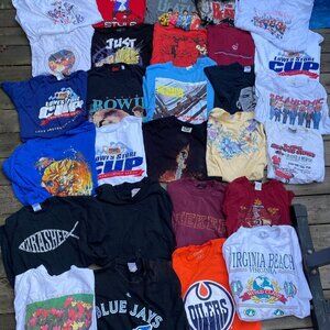 LOT OF 28 Vintage Graphic T Shirts Various Sizes - The Beatles, Single Stitch